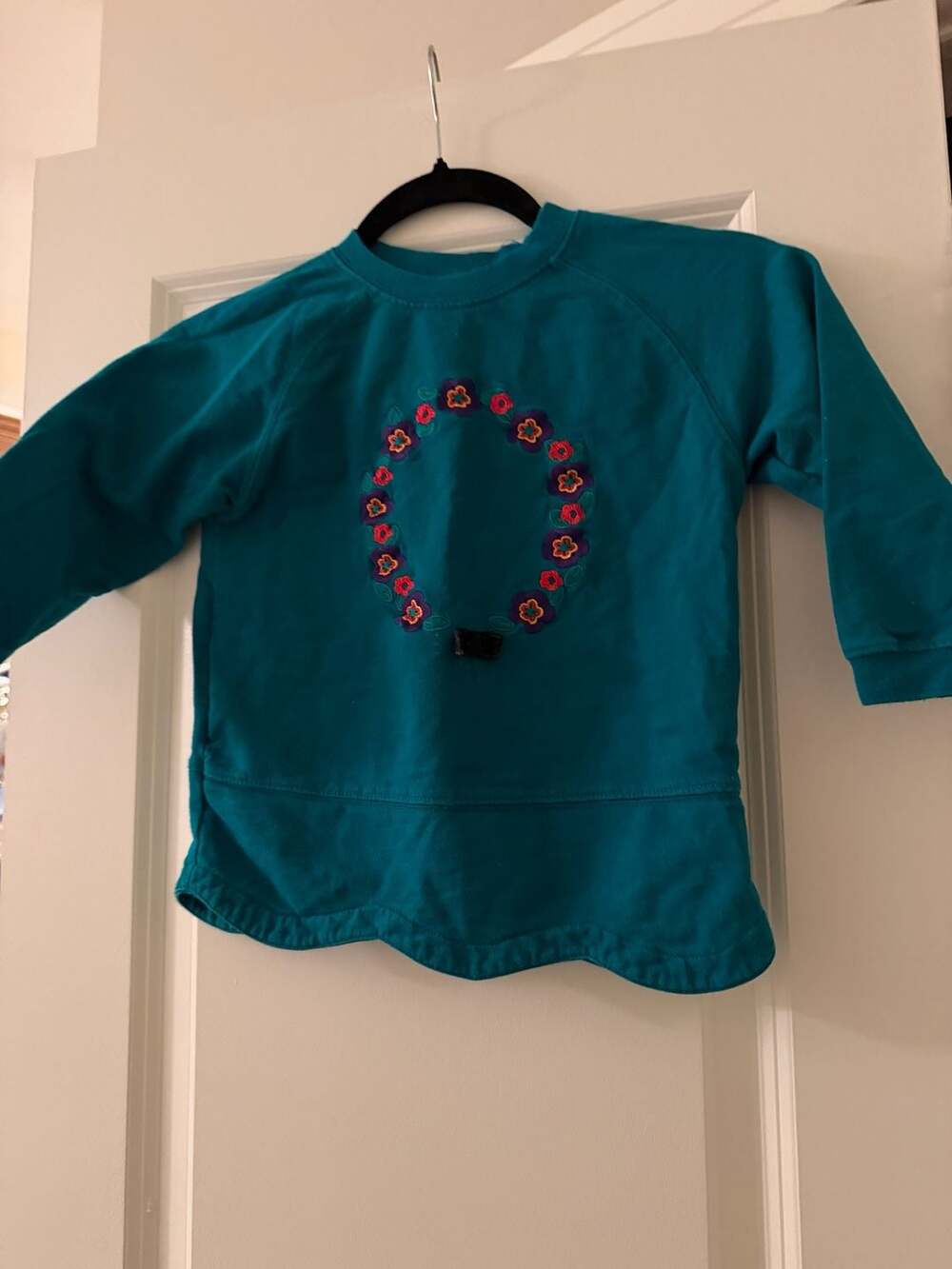 Gymboree Vintage Teal Sweatshirt With Embroidery Size Medium